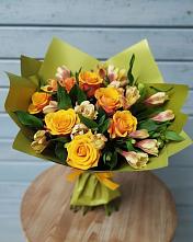 Букет цветов из:  Альстромерии и Розы в Карагайлинском