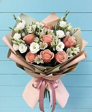 Букет цветов из:  Розы, Альстромерии и Лизиантусы в Карагайлинском