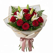 Букет цветов из:  Лилии и Розы в Карагайлинском