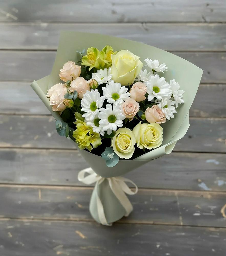 Букет цветов из: Альстромерии, Розы и Хризантемы в Карагайлинском