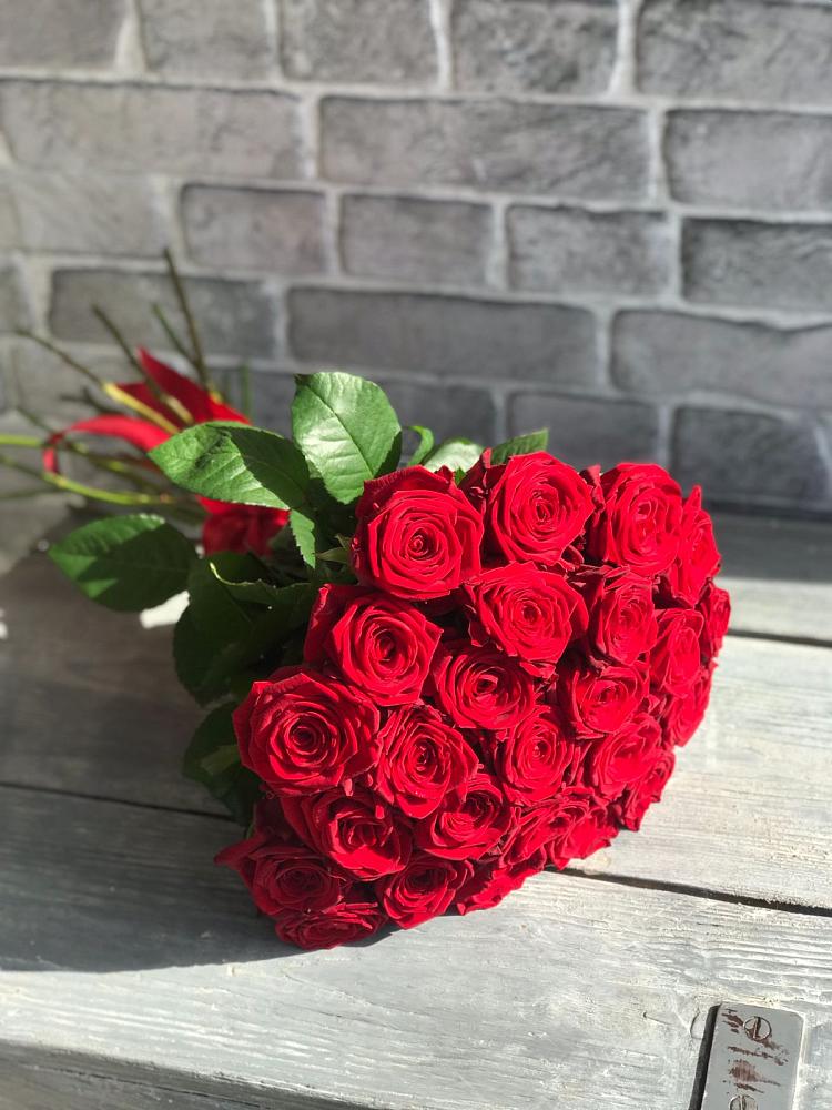 Букет Красные розы Фридом в Карагайлинском