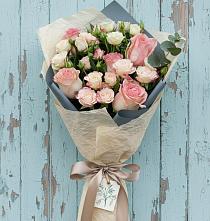 Букет цветов из:  Розы в Карагайлинском