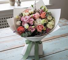 Букет цветов из:  Розы, Лизиантусы и Гвоздики в Карагайлинском