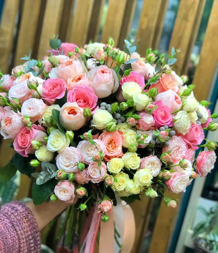 Букет цветов из: Розы в Карагайлинском