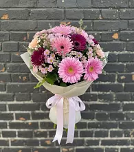 Букет цветов из:  Герберы и Хризантемы в Карагайлинском