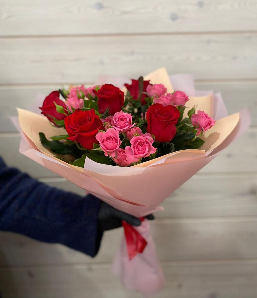 Букет цветов из: Розы в Карагайлинском