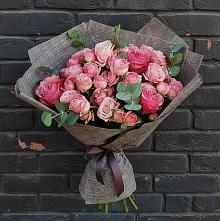 Букет цветов из:  Розы в Карагайлинском