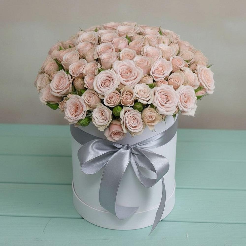 Цветочная композиция из Розы в шляпной коробке в Карагайлинском